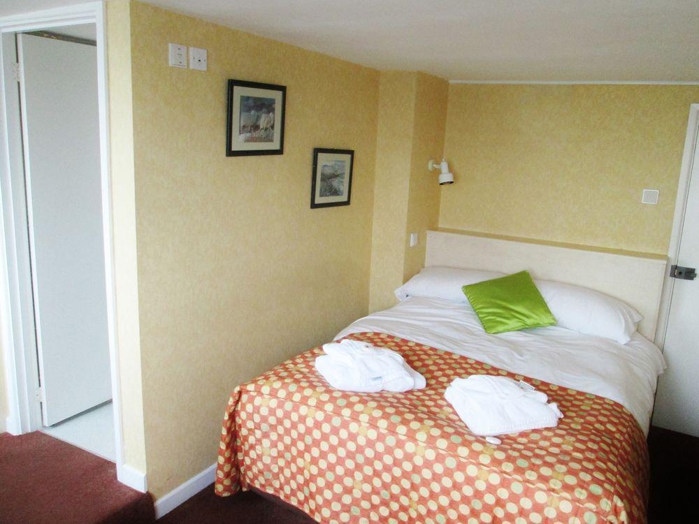 Fourcroft Hotel Tenby Bagian luar foto