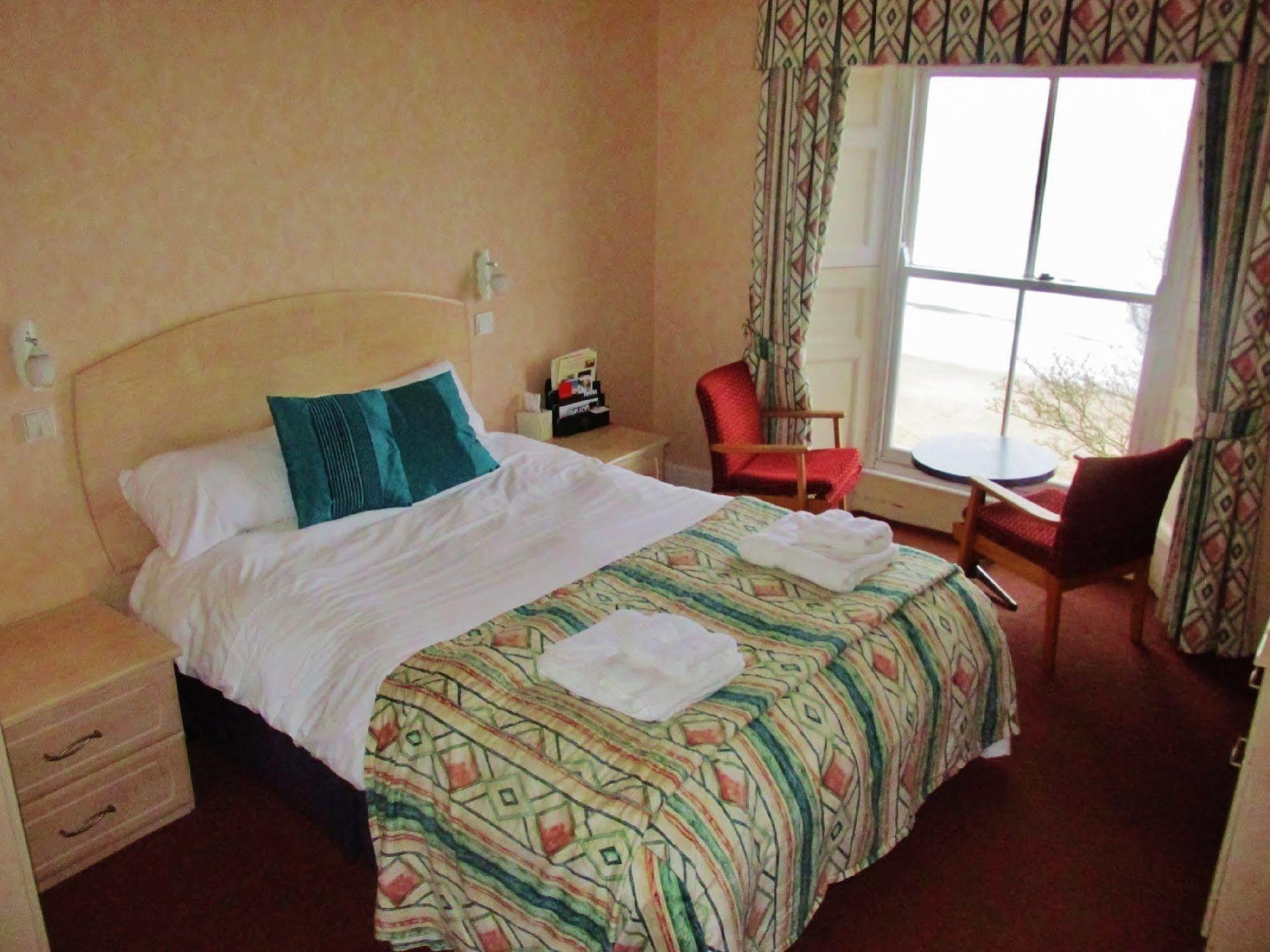 Fourcroft Hotel Tenby Bagian luar foto